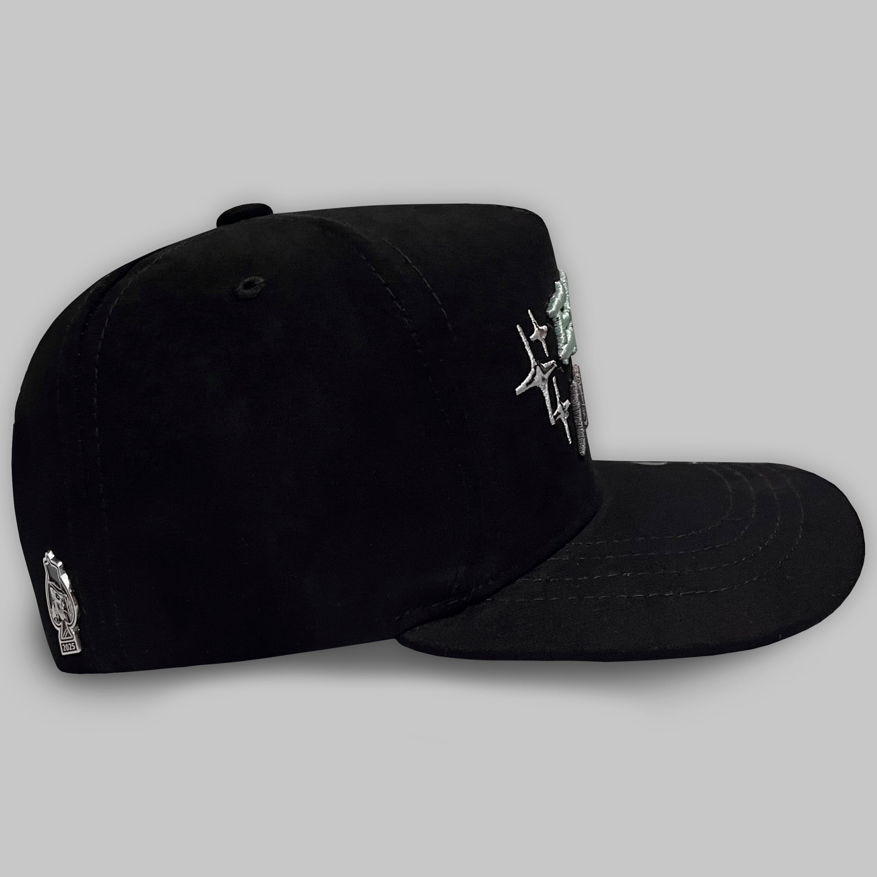 EASY MODE BLACK