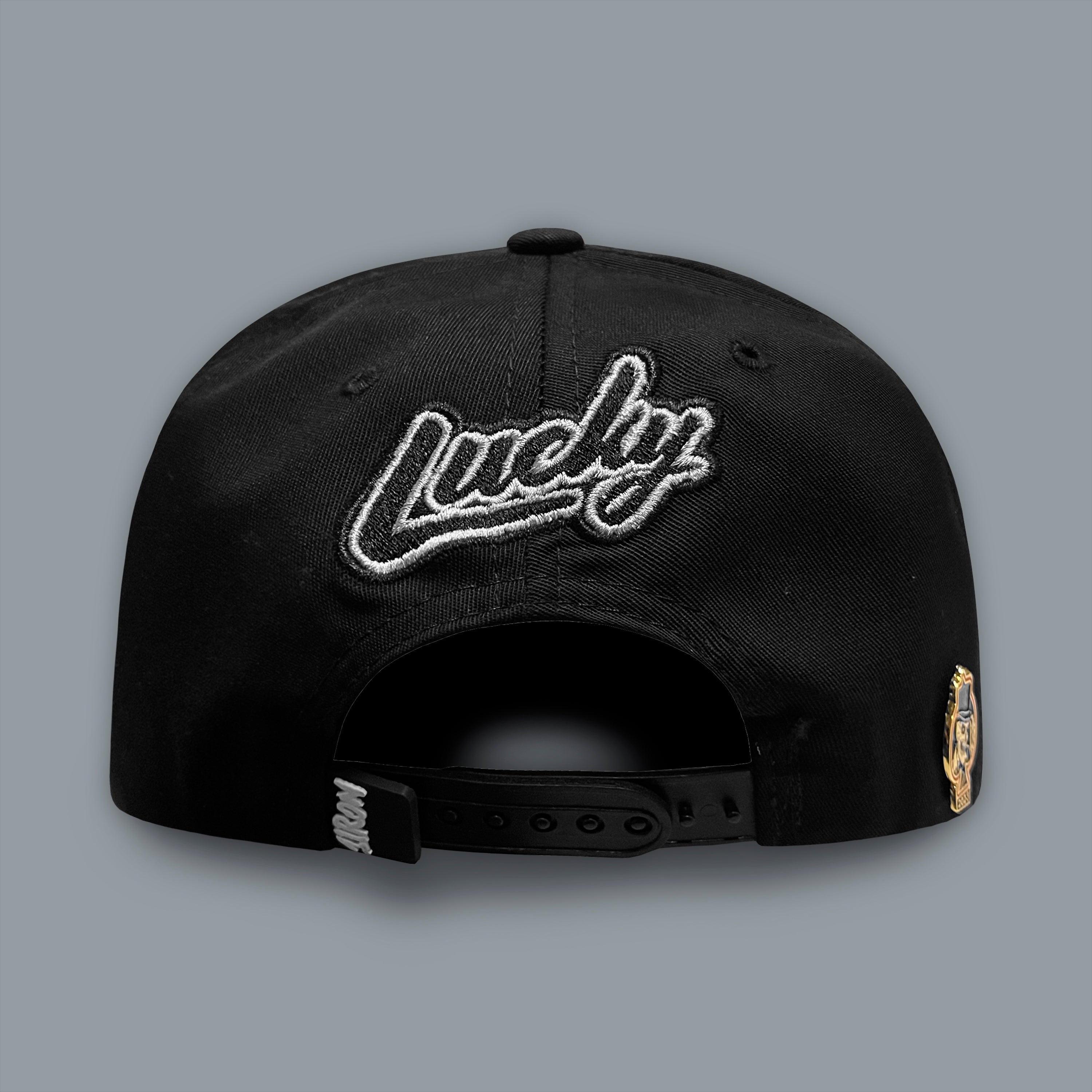 LUCKY BLACK PAINT