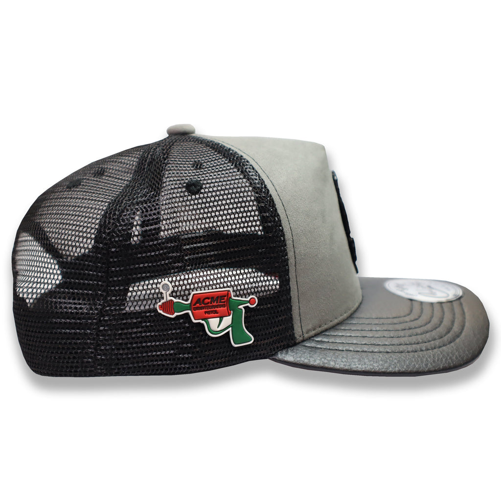 GORRA CULICHI CAPS GRAY ALIEN TRUCKER
