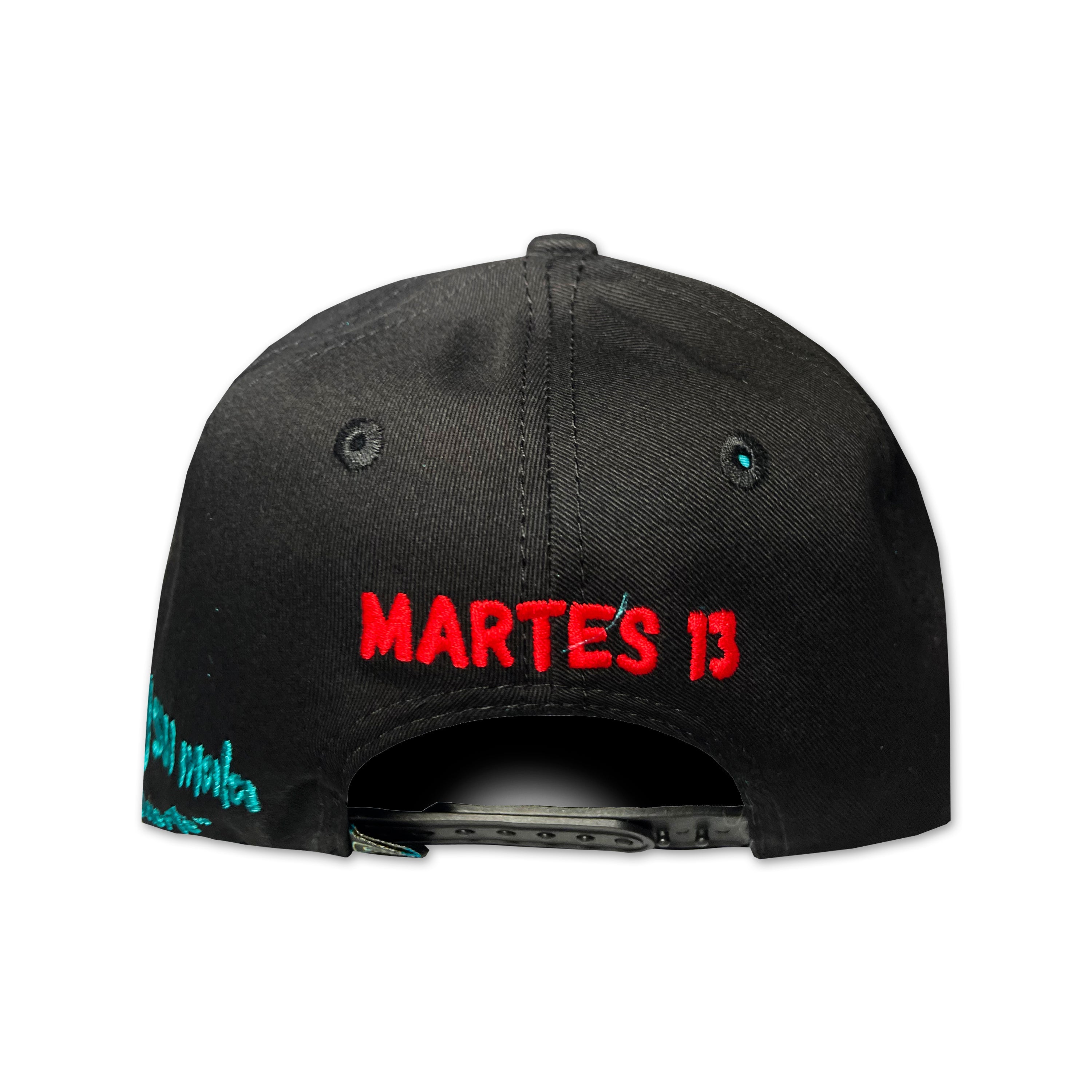 GORRA CAP SONG MARTES 13