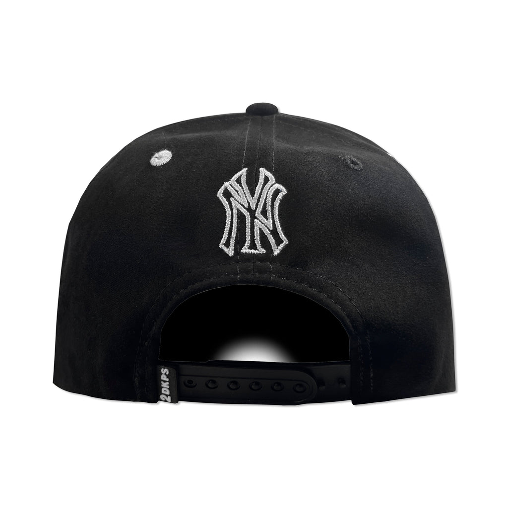 Gorra 2DKPS NY BORN WILD