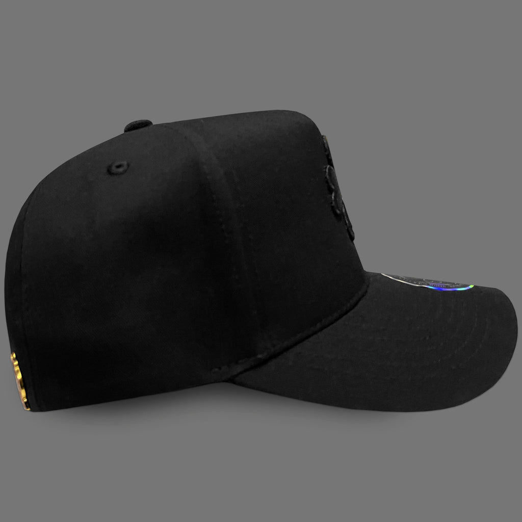 LUCKY LIGHT BLACK